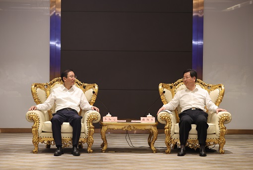 以电网高质量发展服务河南灾后重建</p><p> 谱写新时代中原更加出彩的绚丽篇章